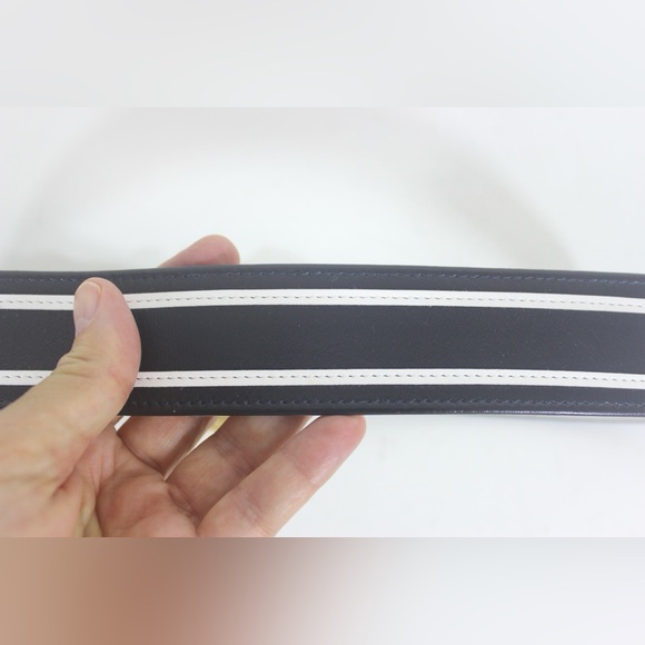True Vintage 1970’s Black and White Leather Belt with Gold Buckle W. Germany - Picture 5 of 7